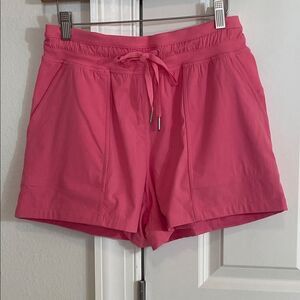 NWOT Lululemon Dance Studio High Rise Shorts